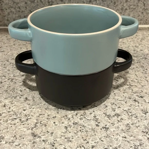 Set of Two Stackable Soup Bowls by Mikasa - Picture 1 of 5